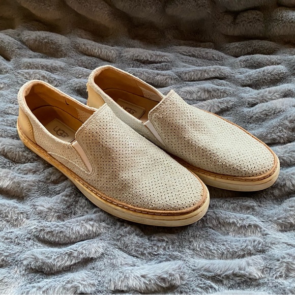 Ugg Adley Perf Stardust  Suede Leather Slip On Sneakers - Picture 8 of 11